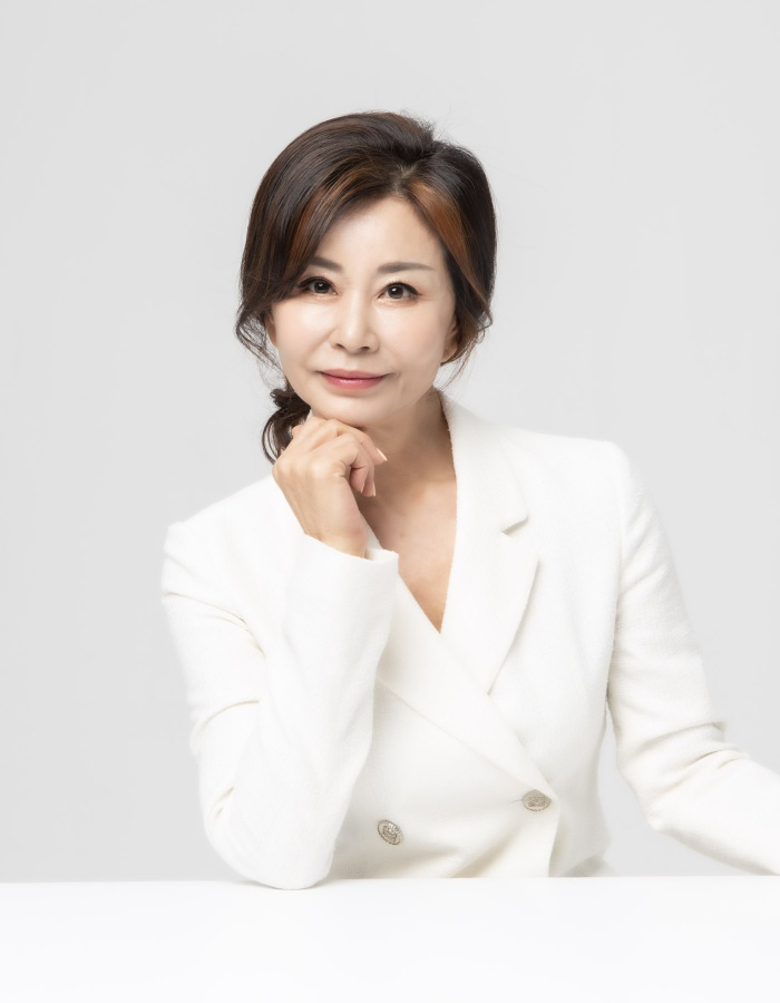 진미령